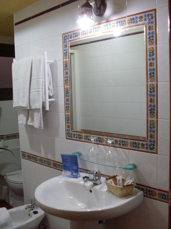 Hotel Rural Ocell Francoli Espluga de Francoli Ruang foto