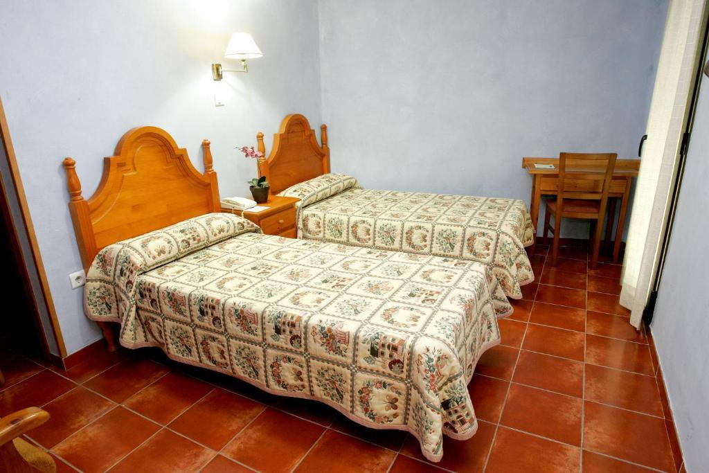 Hotel Rural Ocell Francoli Espluga de Francoli Bagian luar foto
